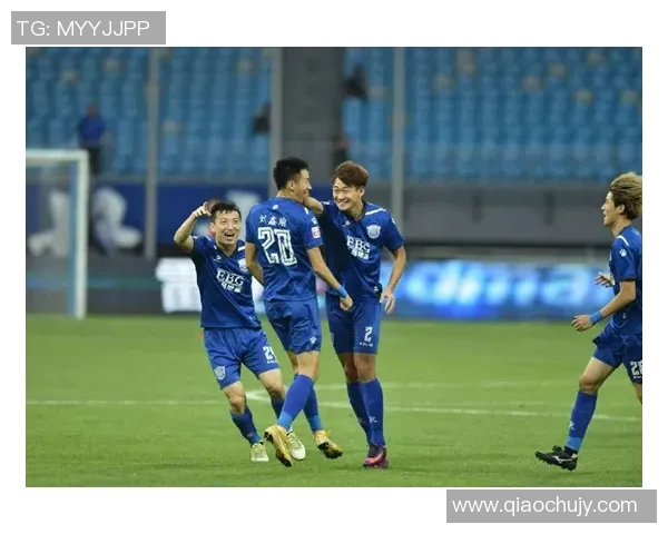 重庆足球队以92分领跑世锦赛积分榜展现强劲实力